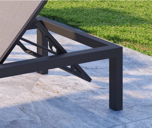 Sun Lounger Waterproof Outdoor Beach Chair SL012