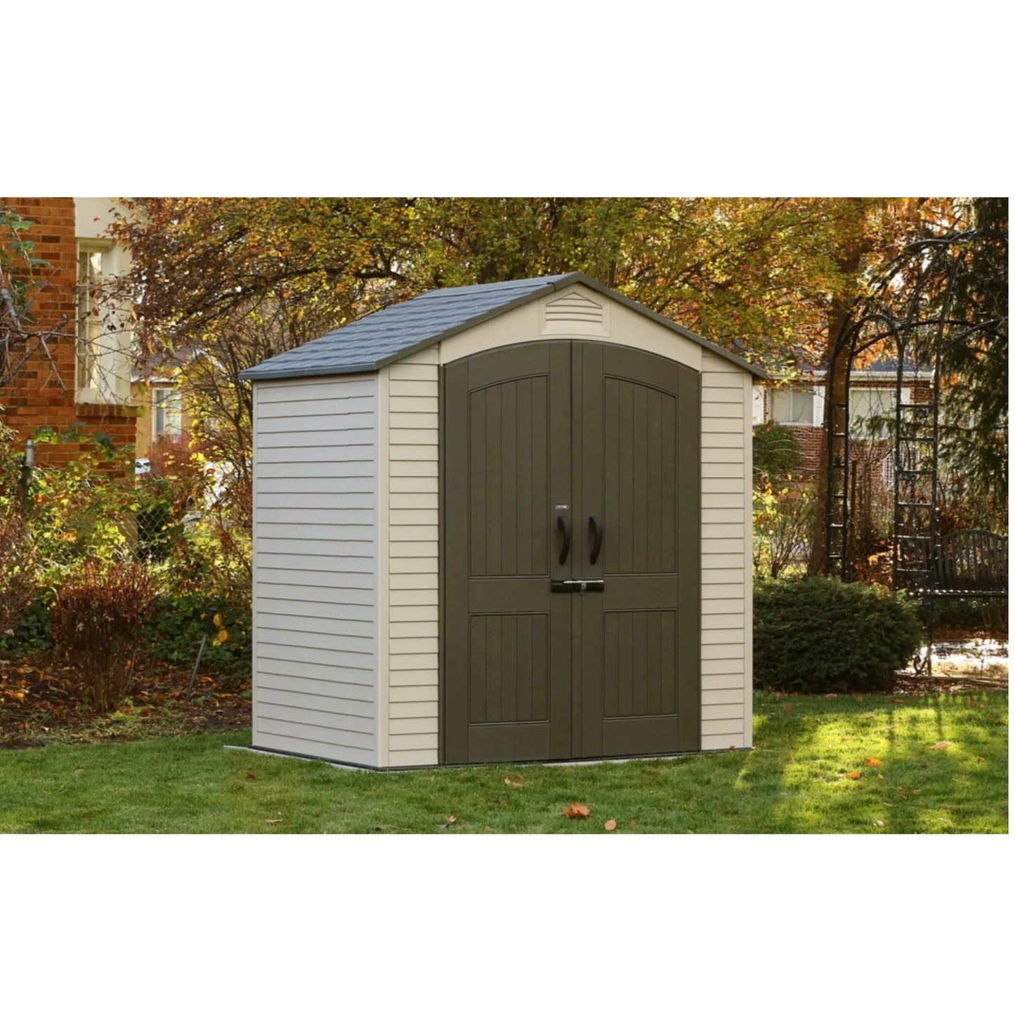 Lifetime HDPE Outdoor House 7ft x 4.5ft Lifetime-HDH-02