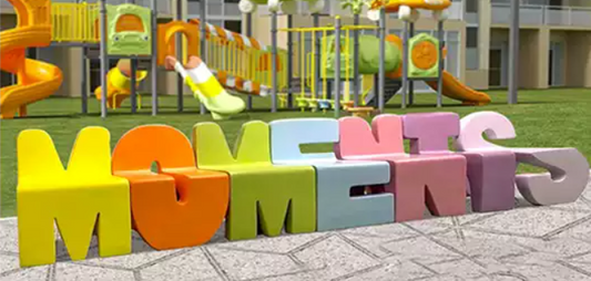 字母造型玻璃鋼椅